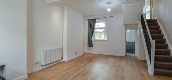 2 bed terraced house for sale