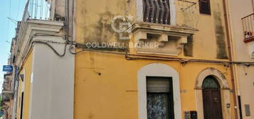 Casa indipendente in vendita in via Ciullo D'Alcamo, 20