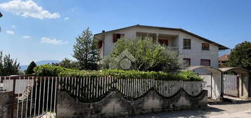 Villa bifamiliare via Roma 51, Montefredane