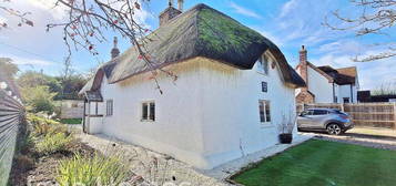 3 bedroom cottage for sale