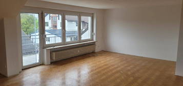 3,5 Zimmer DG Wohnung