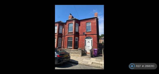 4 bedroom terraced house