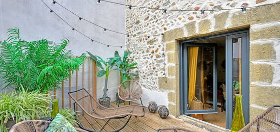 Cocon chaleureux, maison de village à 30min d' Uzès