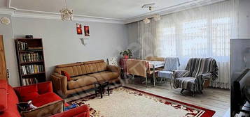 !!YAYLACIK MAHALLESİ'NDE 3+1 ARAKAT 130 M2 SATILIK FIRSAT DAİRE!