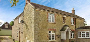 4 bedroom detached house to rent