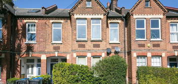 Maisonette for sale in Clarendon Road, Colliers Wood, London SW19