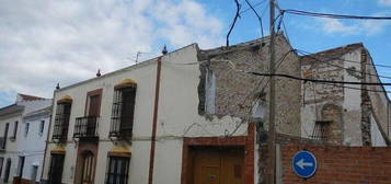 Casa en calle Miguel Hernandez en Corrales (Los)