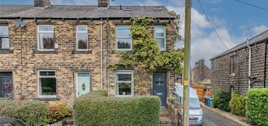 4 bed end terrace house for sale