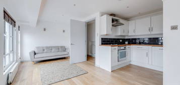 Flat for sale in Tavistock Road, Notting Hill W11