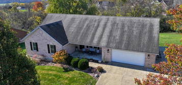 216 Joseph Ln, Aurora, IN 47001