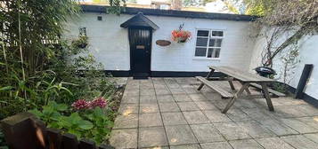 2 bedroom cottage