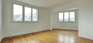 Appartement  à louer, 3 pièces, 2 chambres, 62 m²