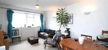 2 bed flat to rent