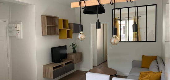 Appartement meublé  à louer, 2 pièces, 1 chambre, 33 m²