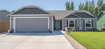 512 S  Trillium Way, Moses Lake, WA 98837