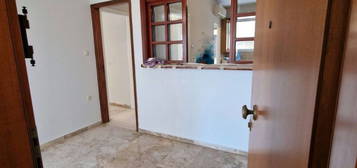 4-room flat excellent condition, ground floor, Kastella, Kastella - Passalimani