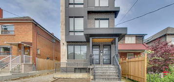 387 Glenholme Ave #101, Toronto, ON M6E 3E6