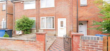 2 bed terraced house for sale