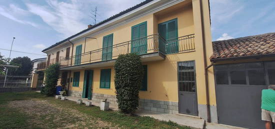 Villa bifamiliare via Palmiro Togliatti, Tre Re Mezzana Corti, Cava Manara