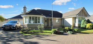 4 bedroom detached bungalow for sale