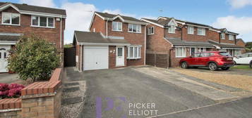 3 bedroom detached house