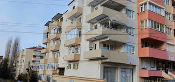 Yalova Çınarcık Yolunda Deniz Manzaralı Eşyalı 2+1 Satılık Daire