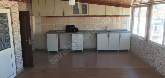 ANTALYA KEPEZ ŞAFAKTA KİRALIK 2+1 ÇATI KATI DAİRE NO-20336