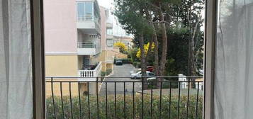 Studio meublé 34m2 balcon parking