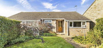 Bungalow to rent in Bakehouse Hill, Dullingham, Newmarket CB8