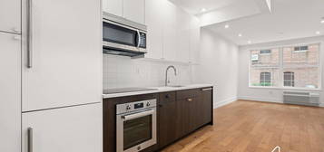 401 Gates Ave #2D, Brooklyn, NY 11216