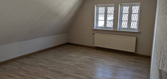 4 - Zimmer Maisonette Wohnung