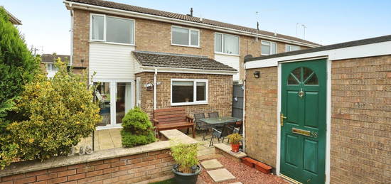 End terrace house for sale in Hebden Walk, Grantham NG31