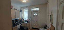 2 bed terraced house to rent