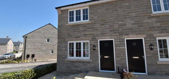 2 bedroom semi-detached house