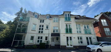 2 bedroom ground floor flat