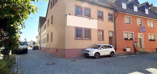 Stadthaus Vierklang Gepflegtes Mehrfamilienhaus in zentraler Lage von Volkach