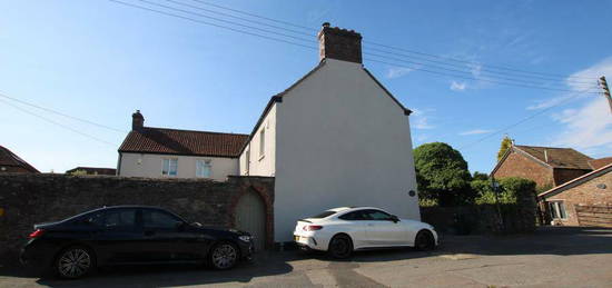 3 bedroom semi-detached house