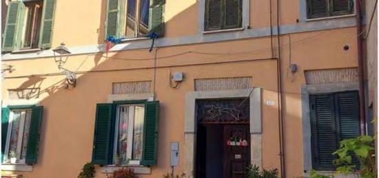 Quadrilocale all'asta in via Pietro Oddi, 41