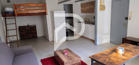 Appartement Corbeil Essonnes 1 pièce(s) 27.05 m2