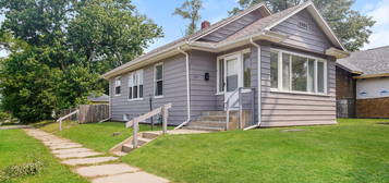 1331 Randolph St, South Bend, IN 46613