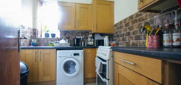 3 bedroom terraced house