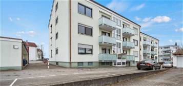 Äußerst geräumige 4-Zimmer-Wohnung mit Balkon und Einzelgarage in Ochsenhausen