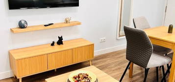 Apartamento de alquiler en Calle Valverde, Universidad - Malasaña