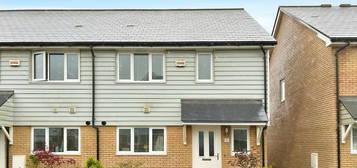 2 bed end terrace house for sale