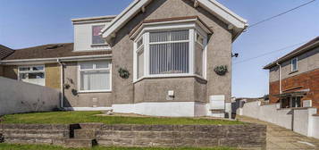 4 bedroom semi-detached bungalow for sale