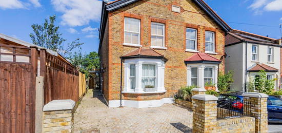 Semi-detached house to rent in Tolworth Park Road, Surbiton KT6