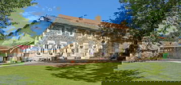 Maison 7 pièce(s), BEUGNON-THIREUIL
