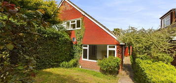 3 bed semi-detached house for sale