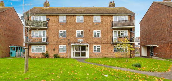 1 bedroom ground floor flat for sale