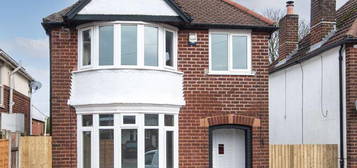 3 bedroom detached house to rent